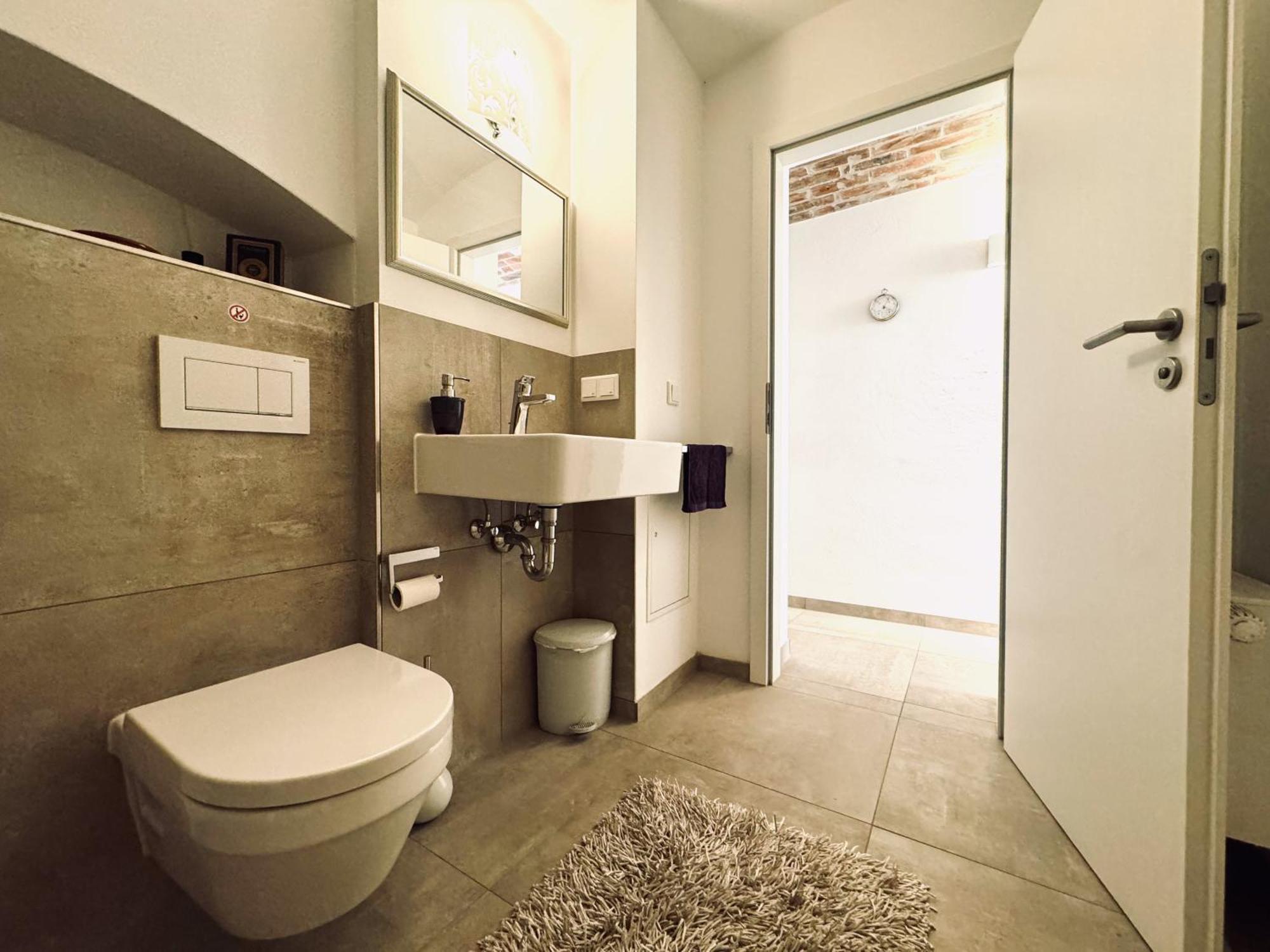 Апартаменты Cosy Castle - Charmanter Souterrain Altbau